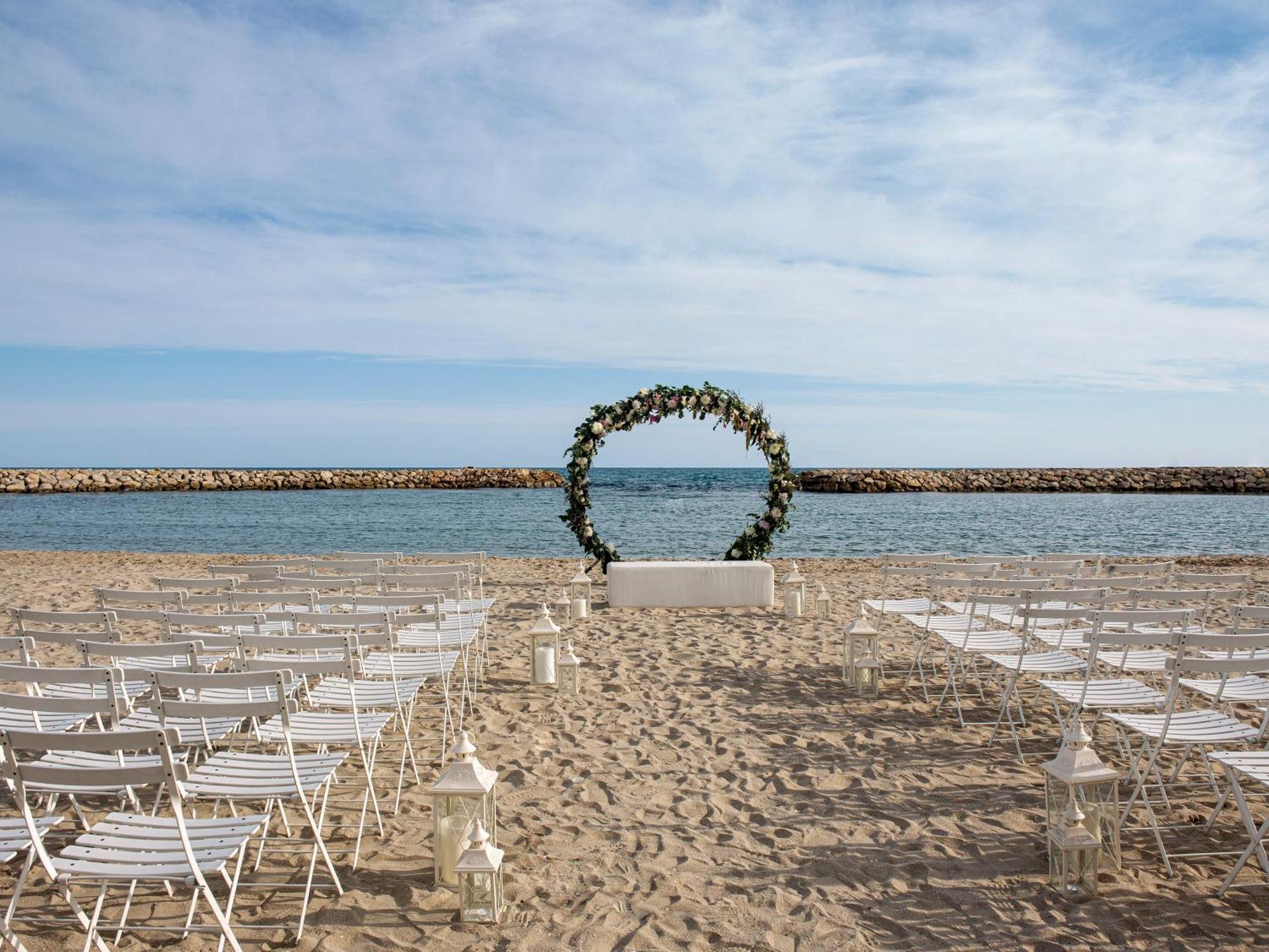 미 시체스 테르라마르 외부 사진 The beach at the resort